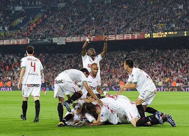 更折射出了 更折射出了