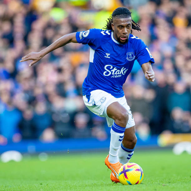 一场巅峰对 一场巅峰对