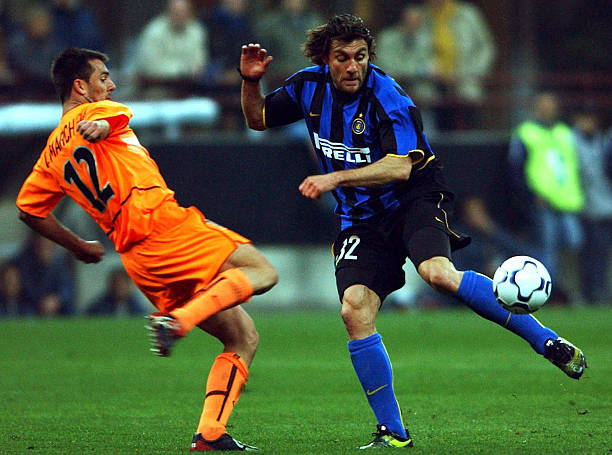 不是件容易 不是件容易